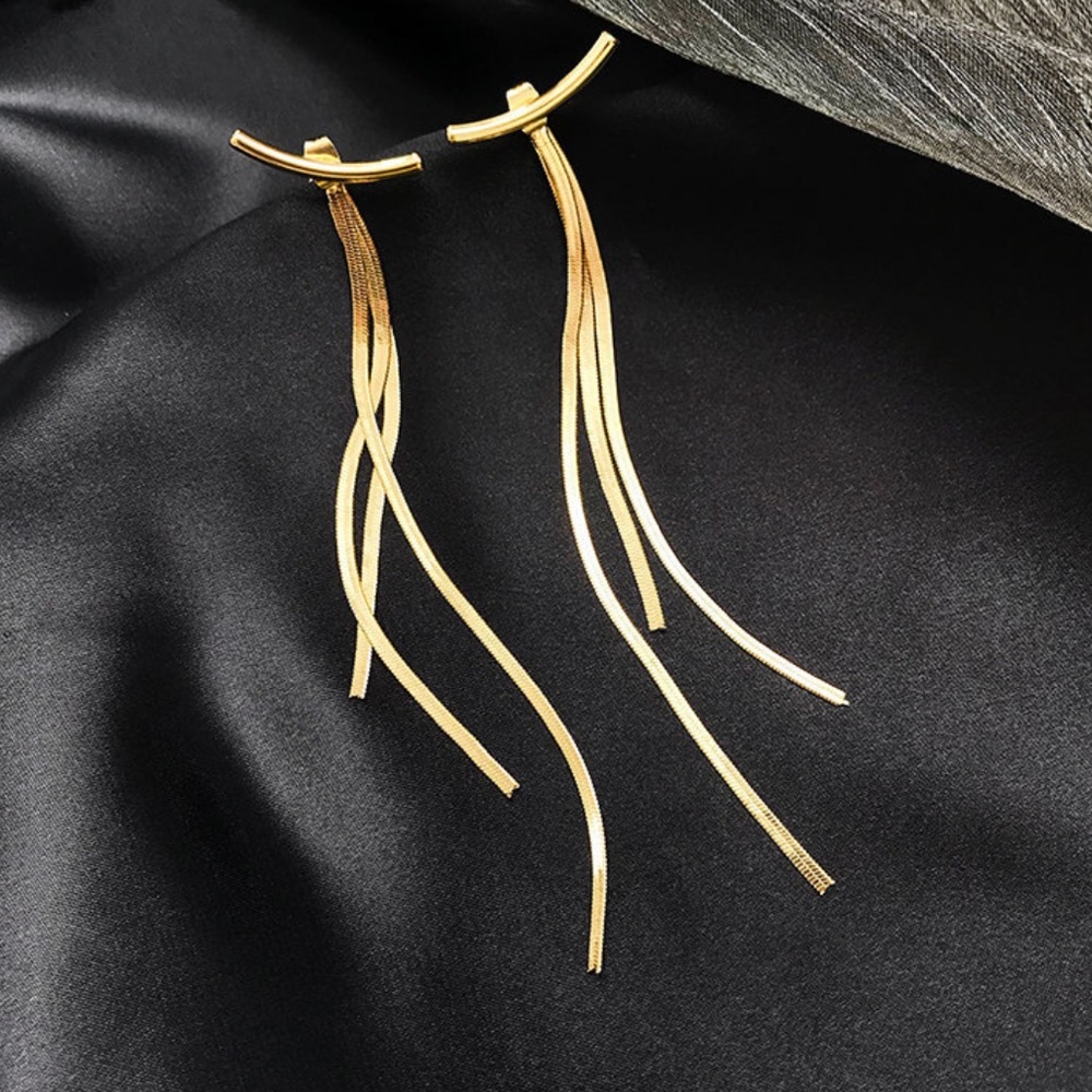 NEW 18K Yellow Gold Long Tassel Earrings - Picture 5 of 6